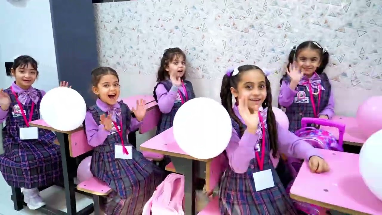 و عدنا أخيراً الى العلم نور عودة ميمونة لأميرات #مدارس_سما_الريان_الاهلية_للبنات 