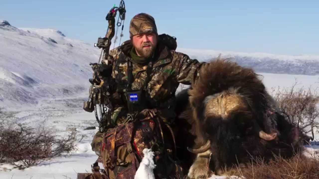 Bowhunting in Greenland with David Carsten Pedersen
