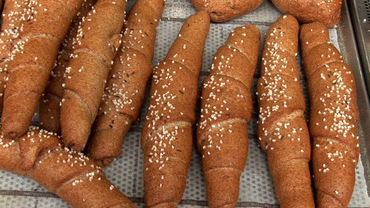 Kochvideo - Salzstangerl aus Vollkorndinkelmehl