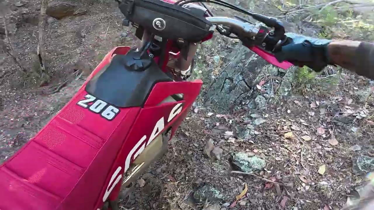 FORGING TRACKS bush ride with @HARDENDURO159