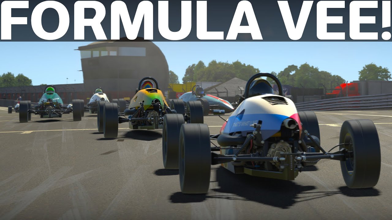 The best thing in the new iRacing build! | Formula Vee at Oulton Park