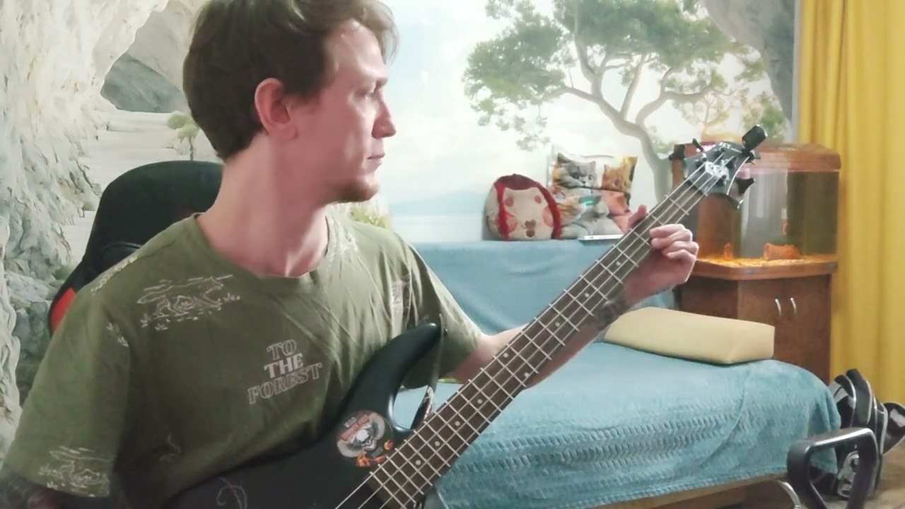 Janeiro - Dissociate (bass-guitar improvisation)