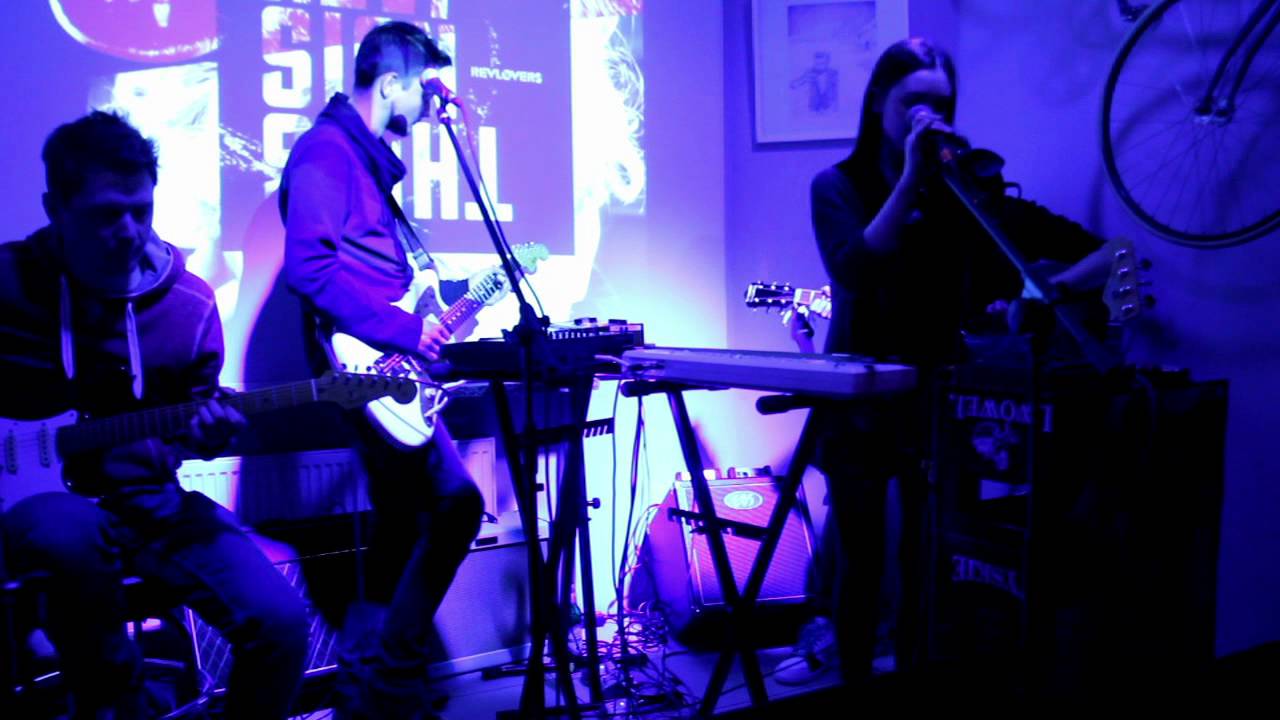 Revlovers | Live | Owoce i Warzywa | 14.11.2013
