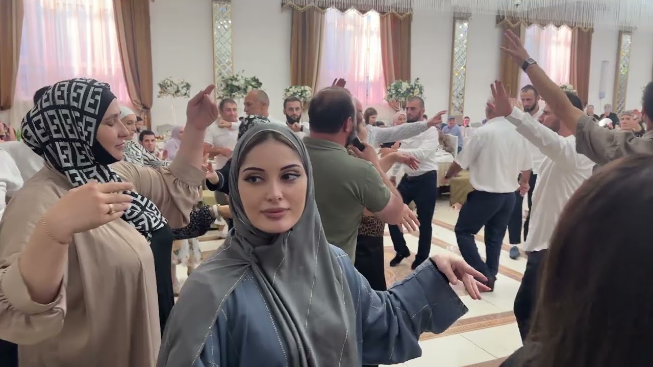Гр.Кристалл Дустар на свадьбе 🔥