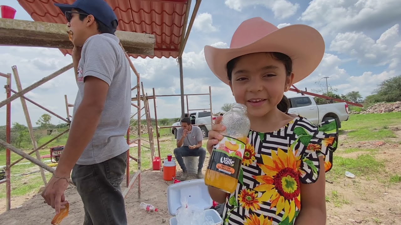 AQUÍ SERÁ NUESTRA NUEVA CASA EN EL RANCHO. TEJABAN LISTO! 😎 VLOG