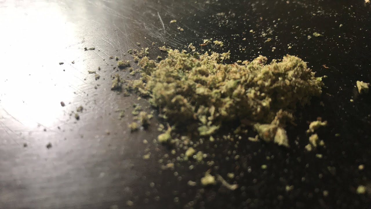 Off To Bed Right After This Bong Rip 😴