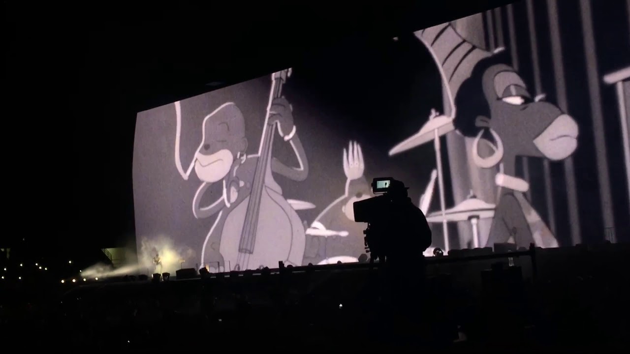 Jay-Z performs The Story Of OJ at OTRII concert in Nashville on 8/23/18