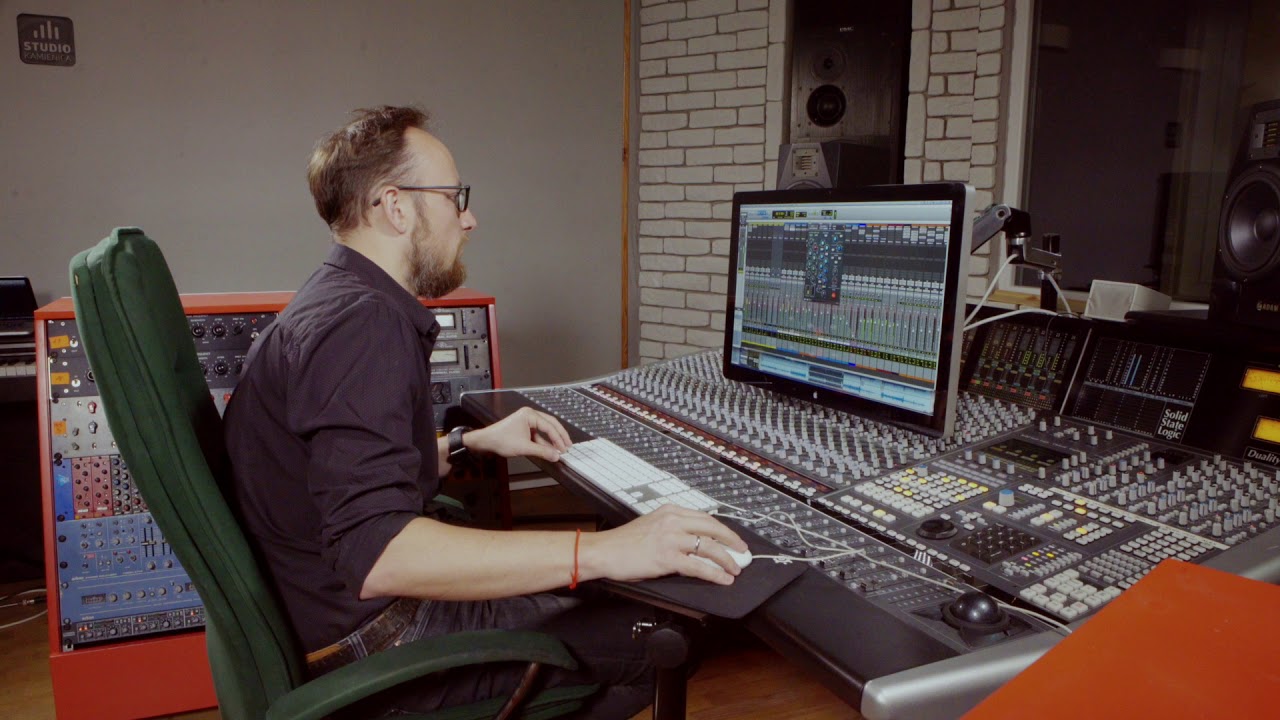 Rafał Smoleń opowiada o pracy z wtyczkami Universal Audio
