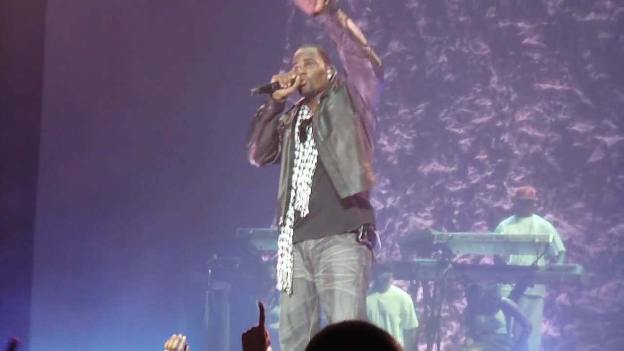 R.Kelly live in New Orleans
