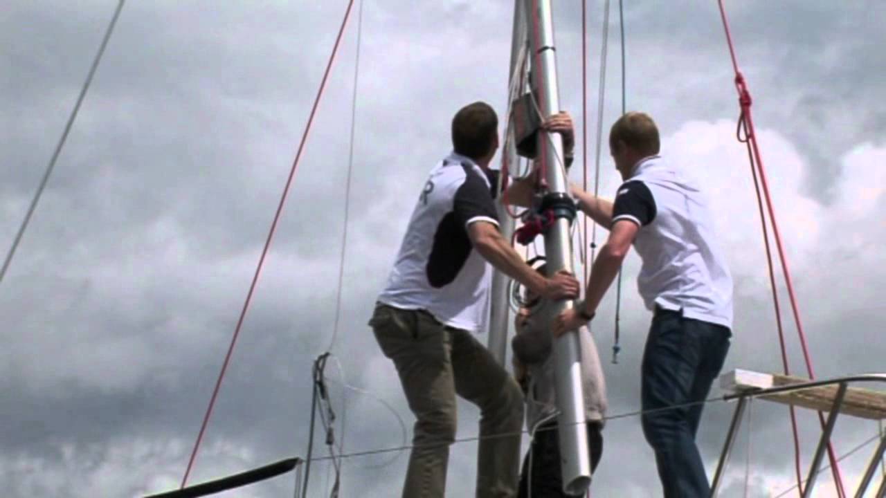 J80 PREPARING AND FITTING THE RIGGING READY FOR THE WORLD CHAPIONSHIP IN DARTMOUTH UK
