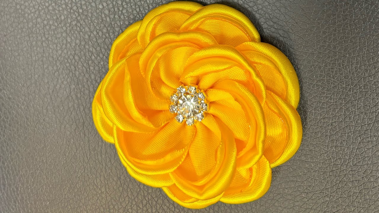 Flor de list&oacute;n 4 cm #ribbon flower