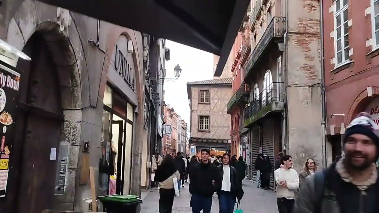 مدينة تولوز الجميلة 💙✈️🇫🇷🌍
