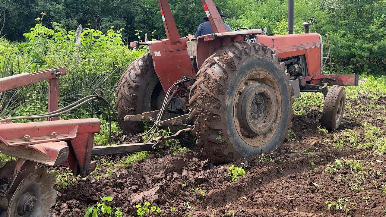 A chuva foi tão forte em Araruna que ainda tá causando atoleiro após 15 dias