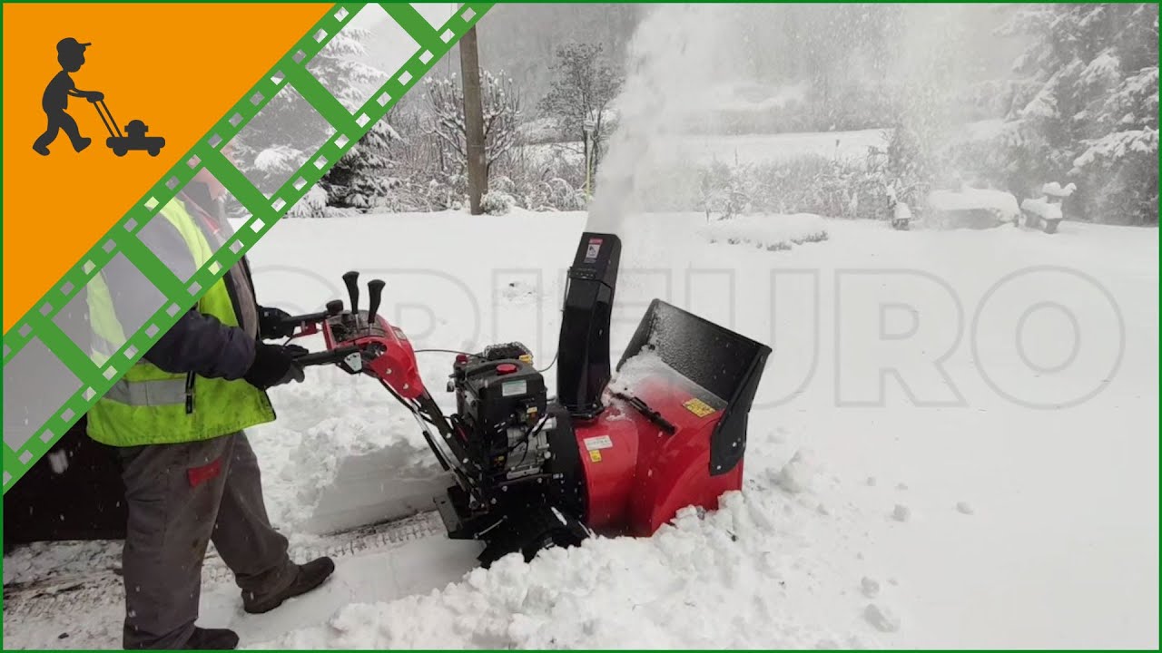 GeoTech ST 662 TEBS Tracked Petrol Snow Blower - 76 cm auger width - Customer's video