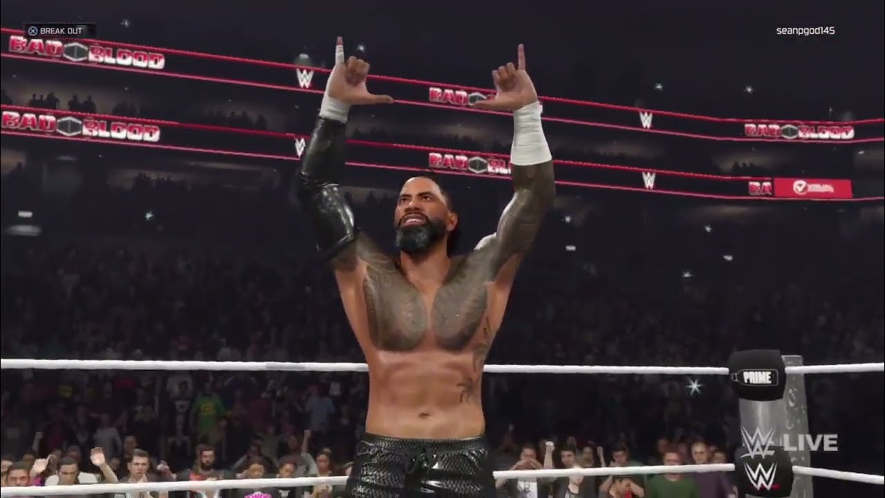 WWE 2K25 - Каррион Кросс и Джей Усо сражаются в матче по правилам экстремального рестлинга.