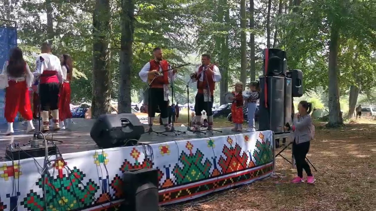с. Лъжница- 31.07 2022г.                            '      ' Ай мори брала мома
