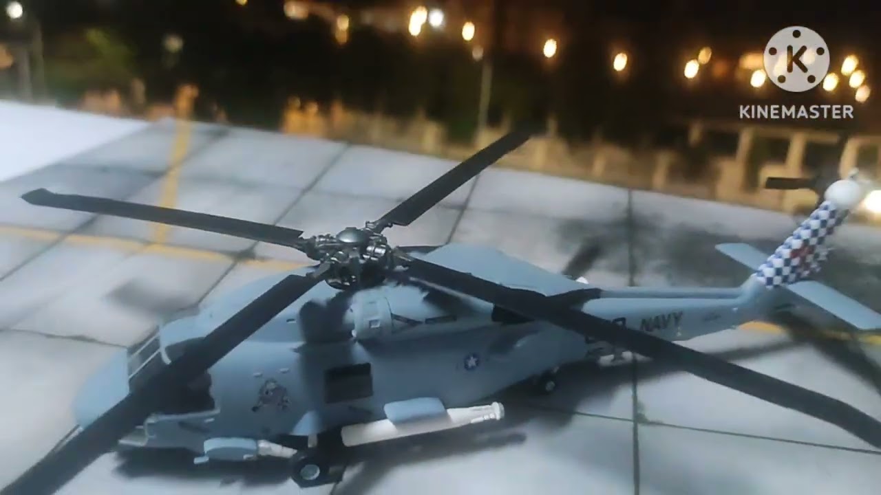 #77 Sikorsky SH-60B Seahawk (1/72 Easy Model) US Navy HS-4 Black Knights [30]