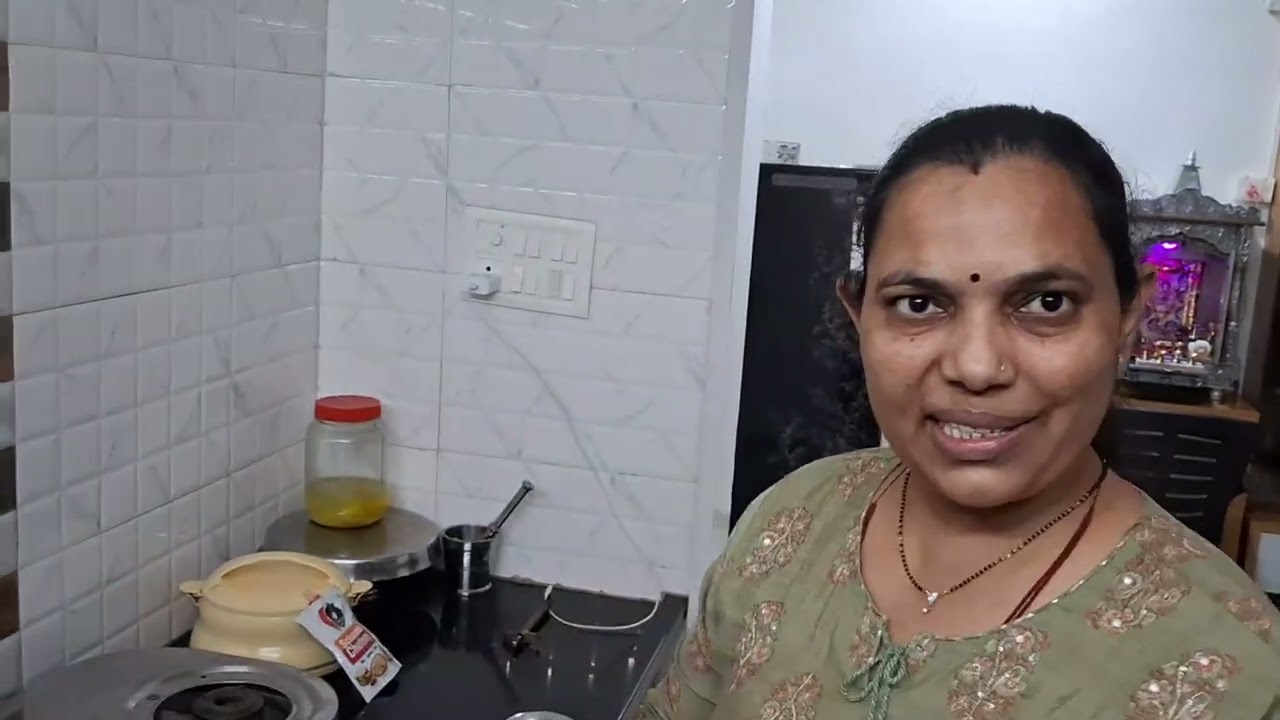 આજે બનાવ્યા મસાલા ઢોસા અને પેપર ઢોસા #minivlog #food #vlog 
