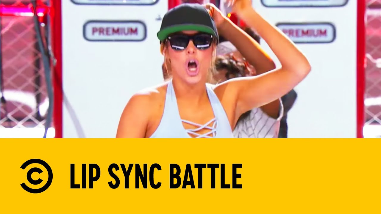 Lele Pons Performs Daddy Yankee’s “Gasolina