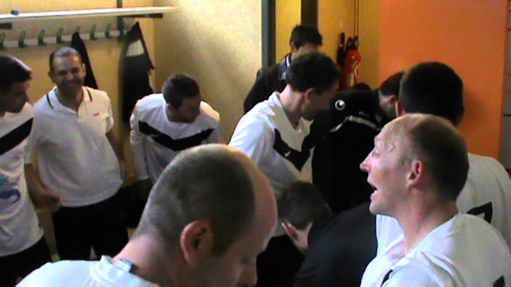 AS Tourlaville - la montée de l'équipe B en PH fêtée en chanson - Mai 2013