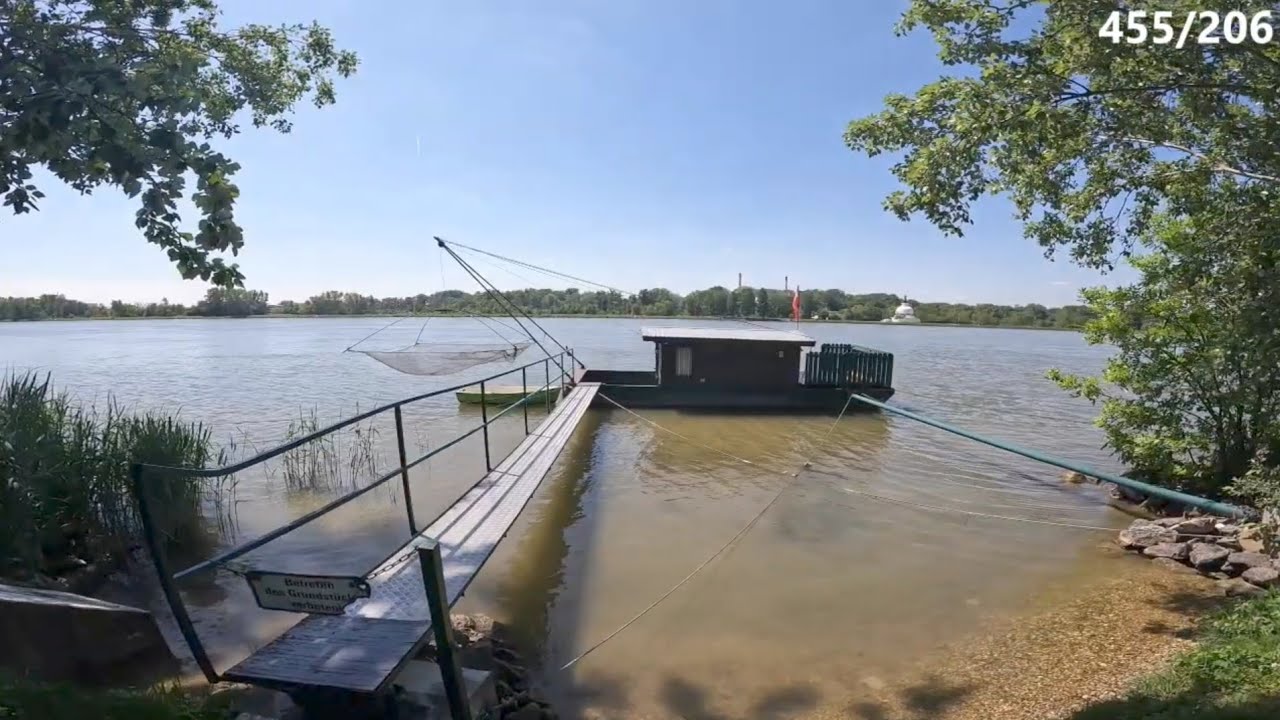 🇦🇹 Vienna fishing village in a forbidden zone on the Danube