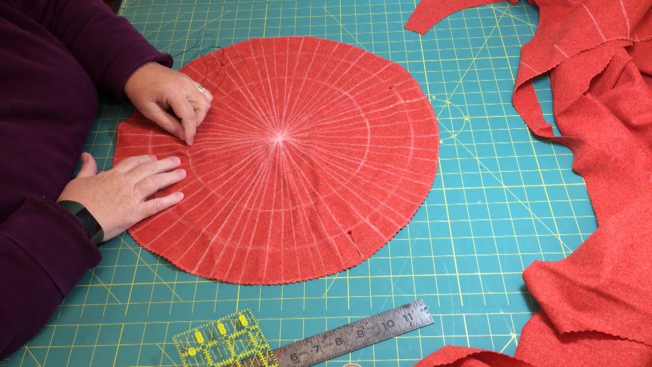 Elizabethan Tall Pleated Hat