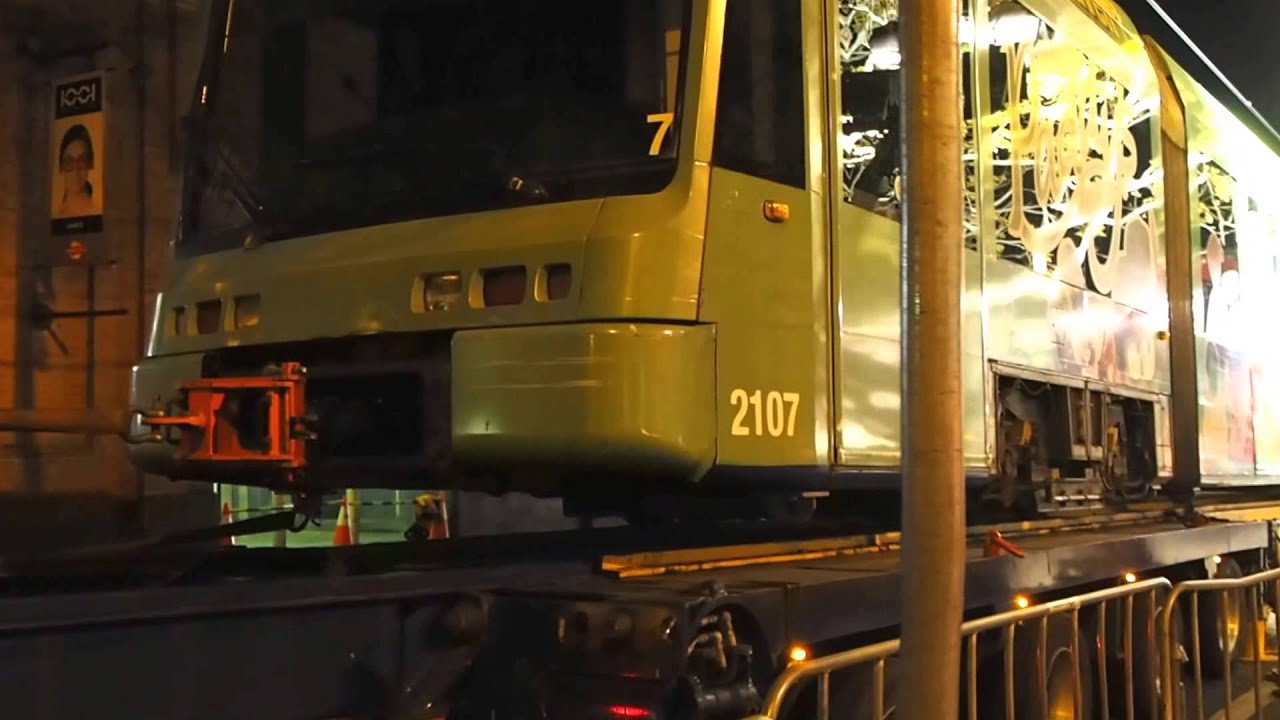 Departure of the last Variotram No. 2107 from Haymarket