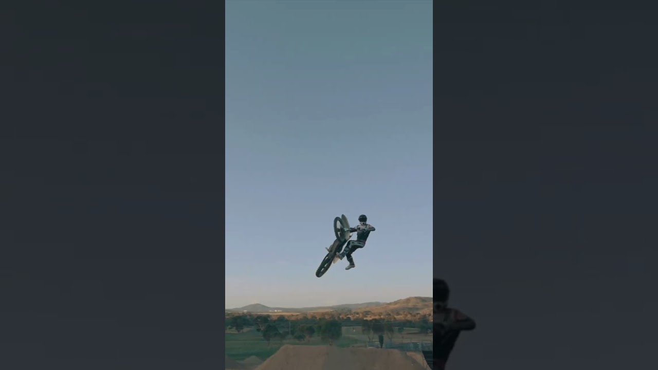 Flying 😍 