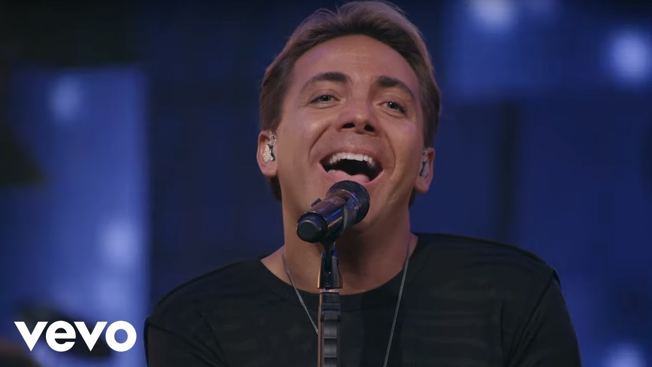 Cristian Castro - As&iacute; Era Ella (Official Video - Live Version)