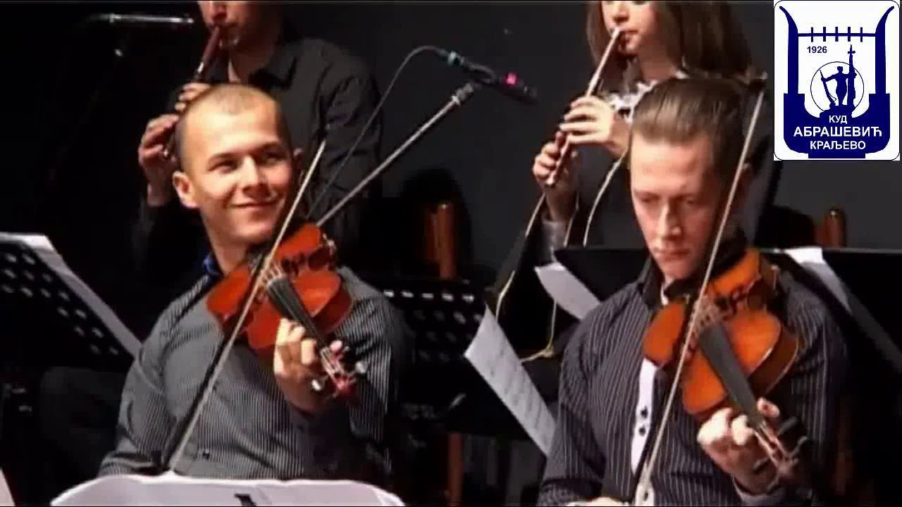 Splet narodnih kola - orkestar KUD-a 