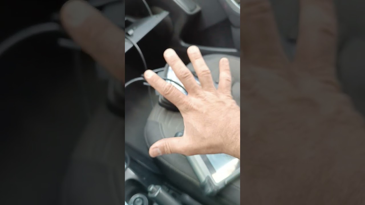 Duster 1.6 16v 2013. Luz Airbag acesa! O quê dizem os Scanners Multmecx3 e Vidente: