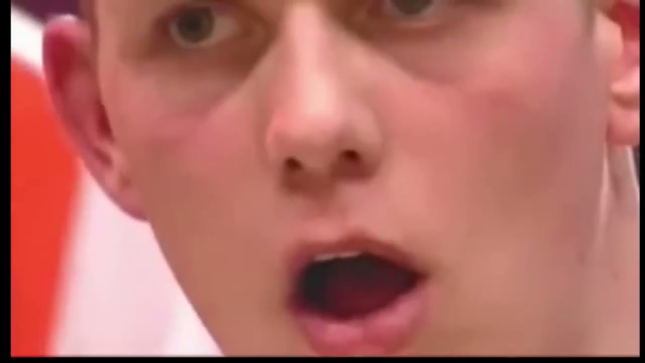 MICHAEL VAN GERWEN HITS FIRST EVER TELEVISED 9 DARTER VS RAYMOND VAN BARNEVELD 2007 MASTERS OF DARTS