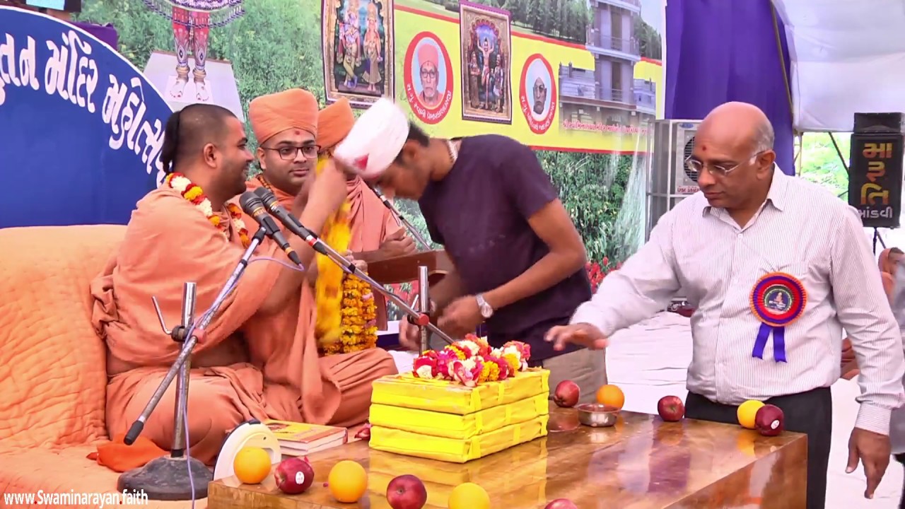 Baladia Gents Temple Murti Pratishta - Shreemad Satsangi Jeevan - Day 4 Morning