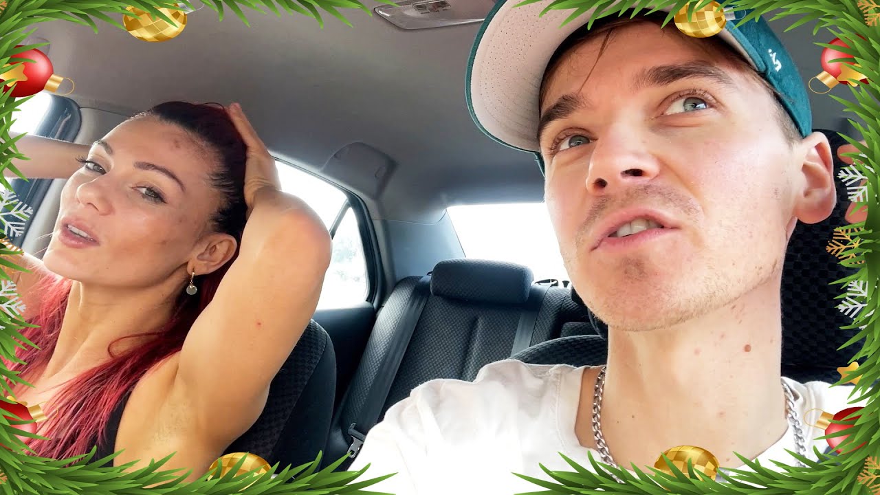 Australian Christmas Shopping, Beach Trip & Missing Bag Update | Vlogmas Day 20