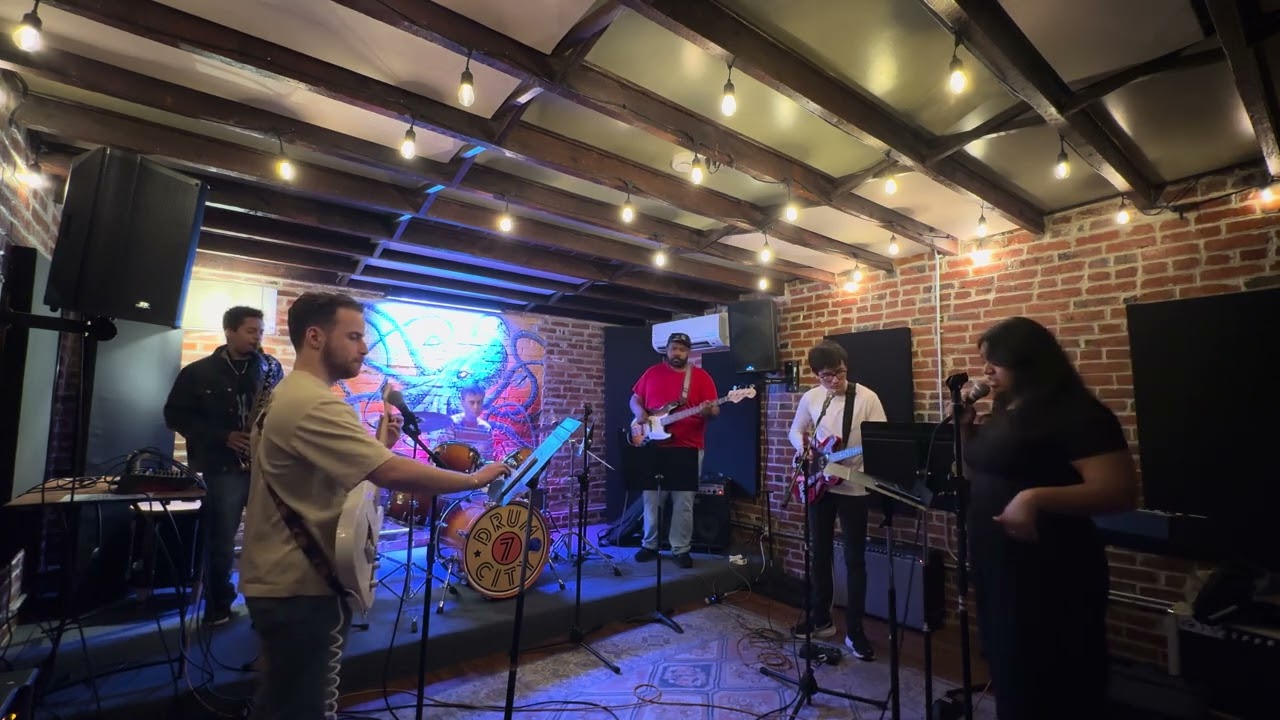 Everybody Wants To Rule The World - Tears For Fears - Cover by Easy Over 2/22/26 Practice Sessions
