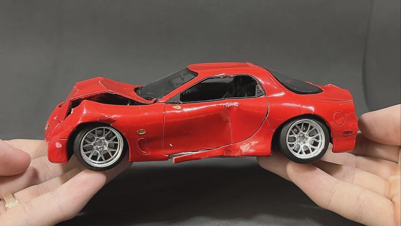 Mazda RX-7 destruída: veja o que sobrou depois do crash test