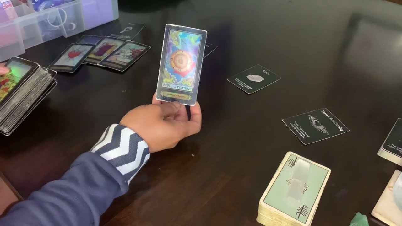 Capricorn♑️This Reading Had Me Too Excited🤗Just Prepare For A Beautiful Offer😍♥️😘A Divine Love♥️