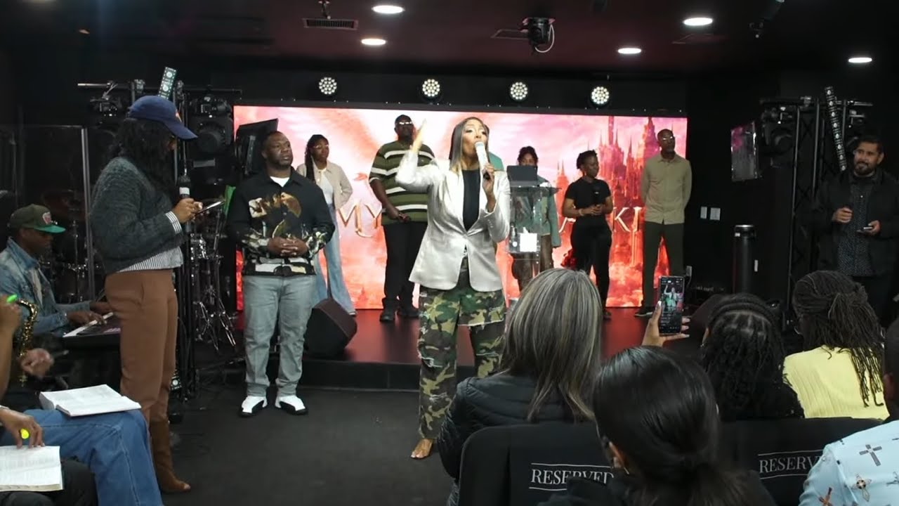 CRY OUT TO GOD | PROPHETIC SERVICE | PROPHETESS TARYN TARVER BISHOP