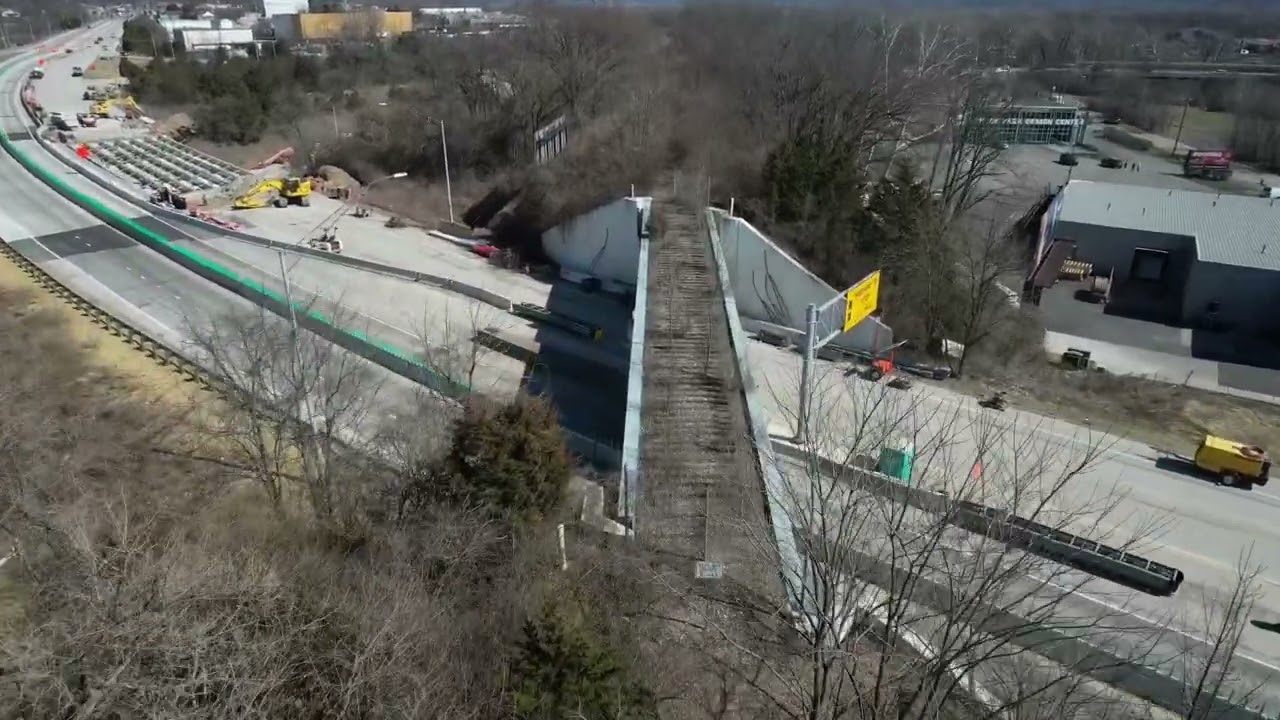 Abandoned railroad bridge in Cincinnati Ohio