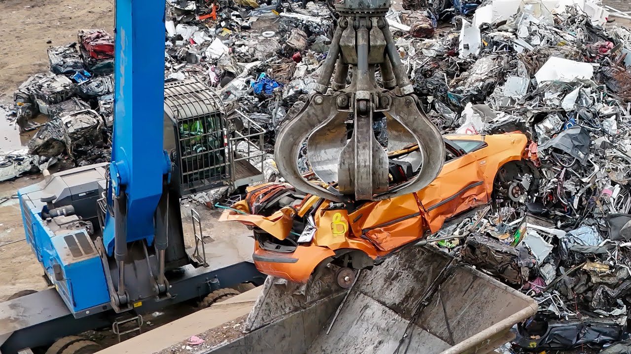 Biggest Scrapyard in Preston Scrap Car Recycling | Scrap Metal #scrapmetal #scrapyard #automotive