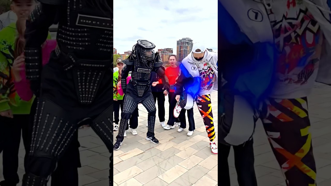 TUZELITY TEACHING SHUFFLE 😨🔥 KIDS DANCING ASTRONOMIA !! 😎⭐️