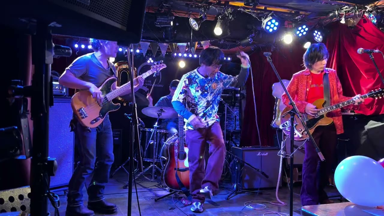 「むんむんムーン」Rag-Bag Grouping Band