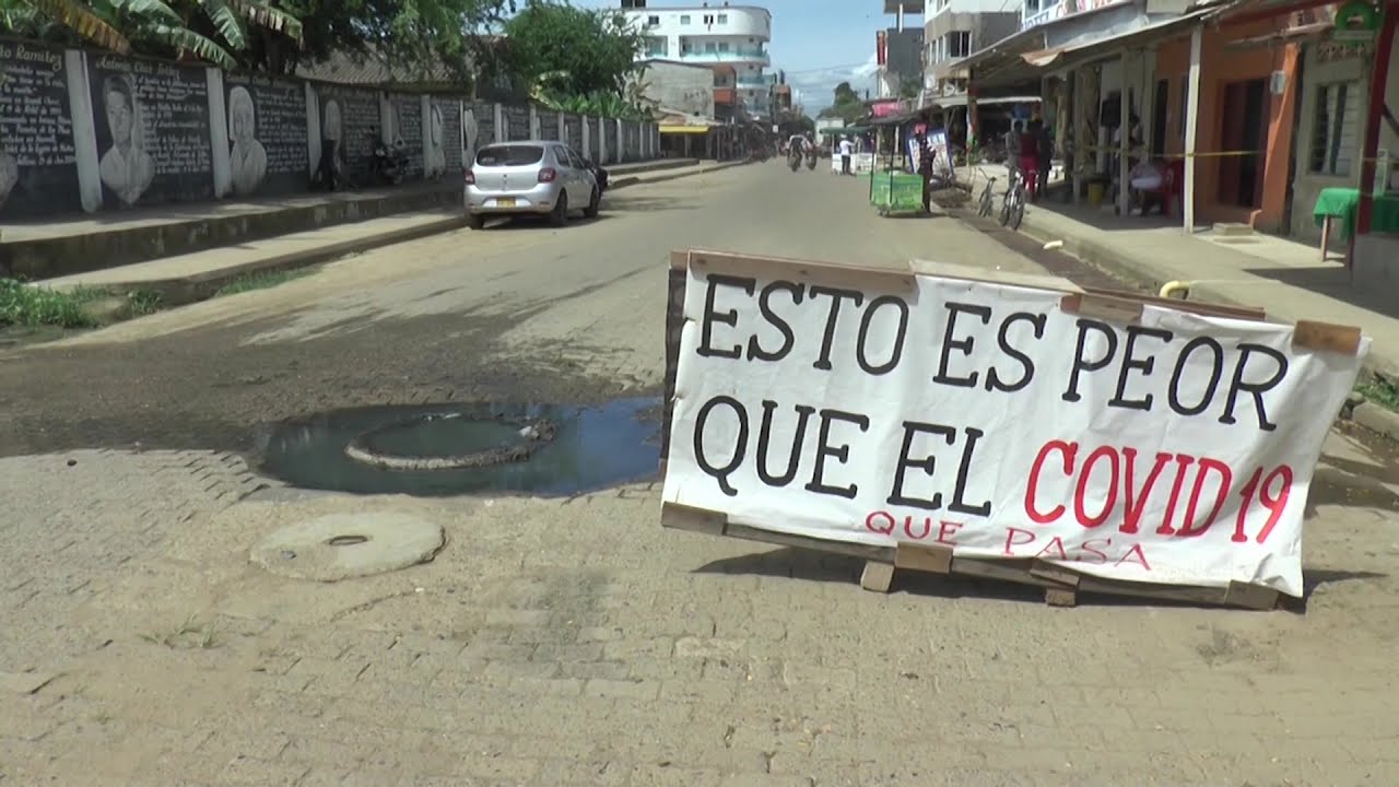 En Necoclí aguas residuales inundan las calles - Teleantioquia Noticias