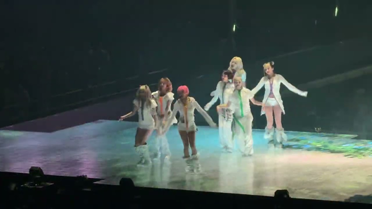 XG - TAKE MY BREATH, IYKYK - Osaka Day 1 - WORLD TOUR THE CORE 260217