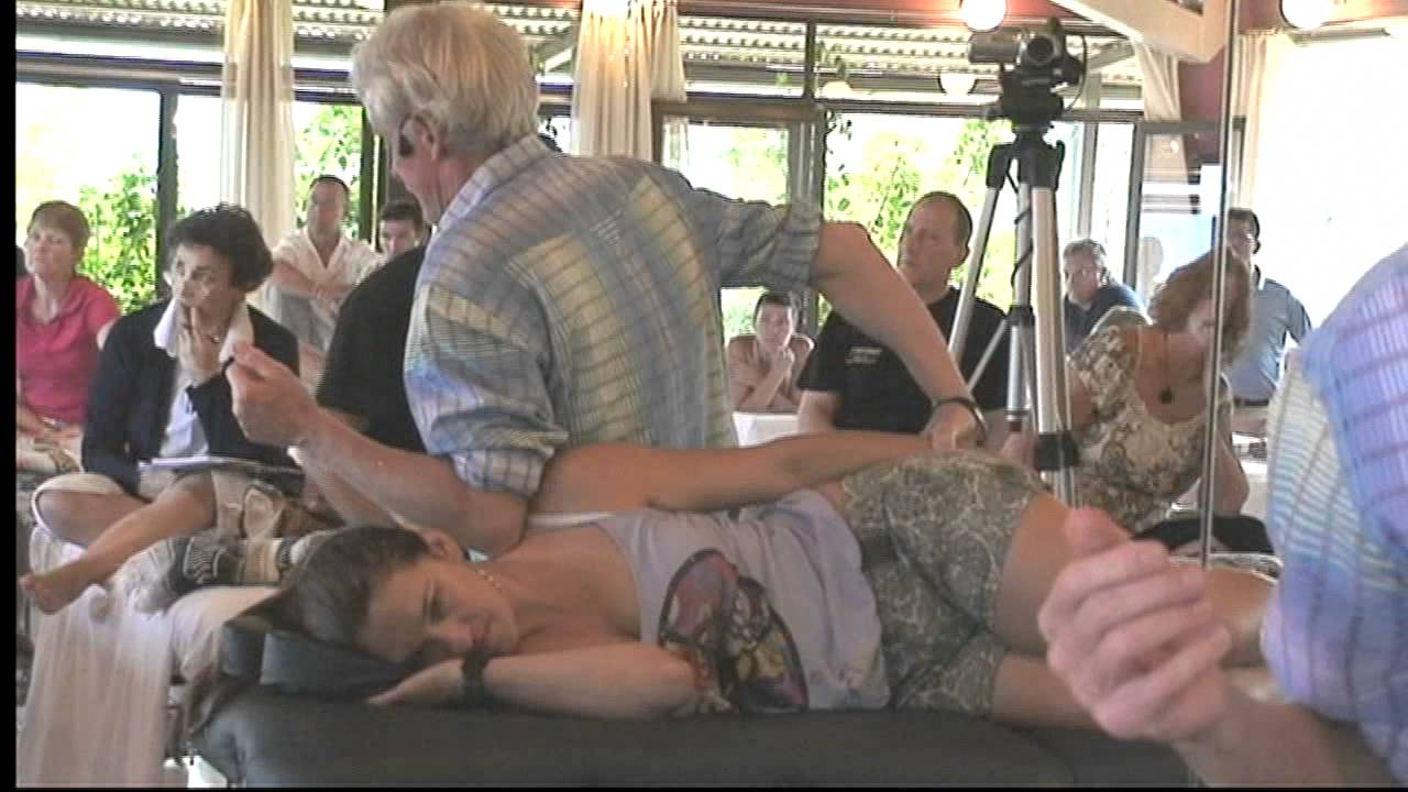 Myofascial, deep tissue, assisted stretching massage in Costa Rica
