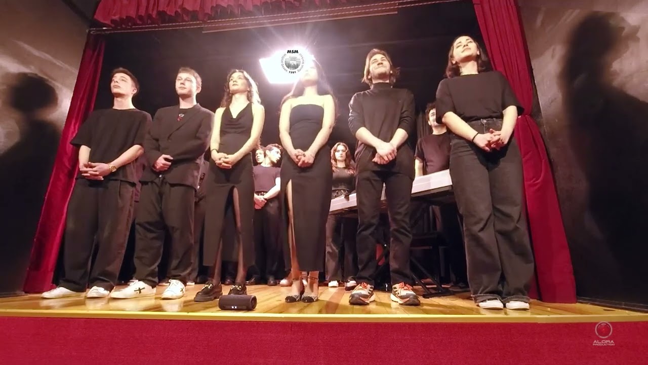 Dance Me To The End Of Love - Müjdat Gezen Sanat Merkezi