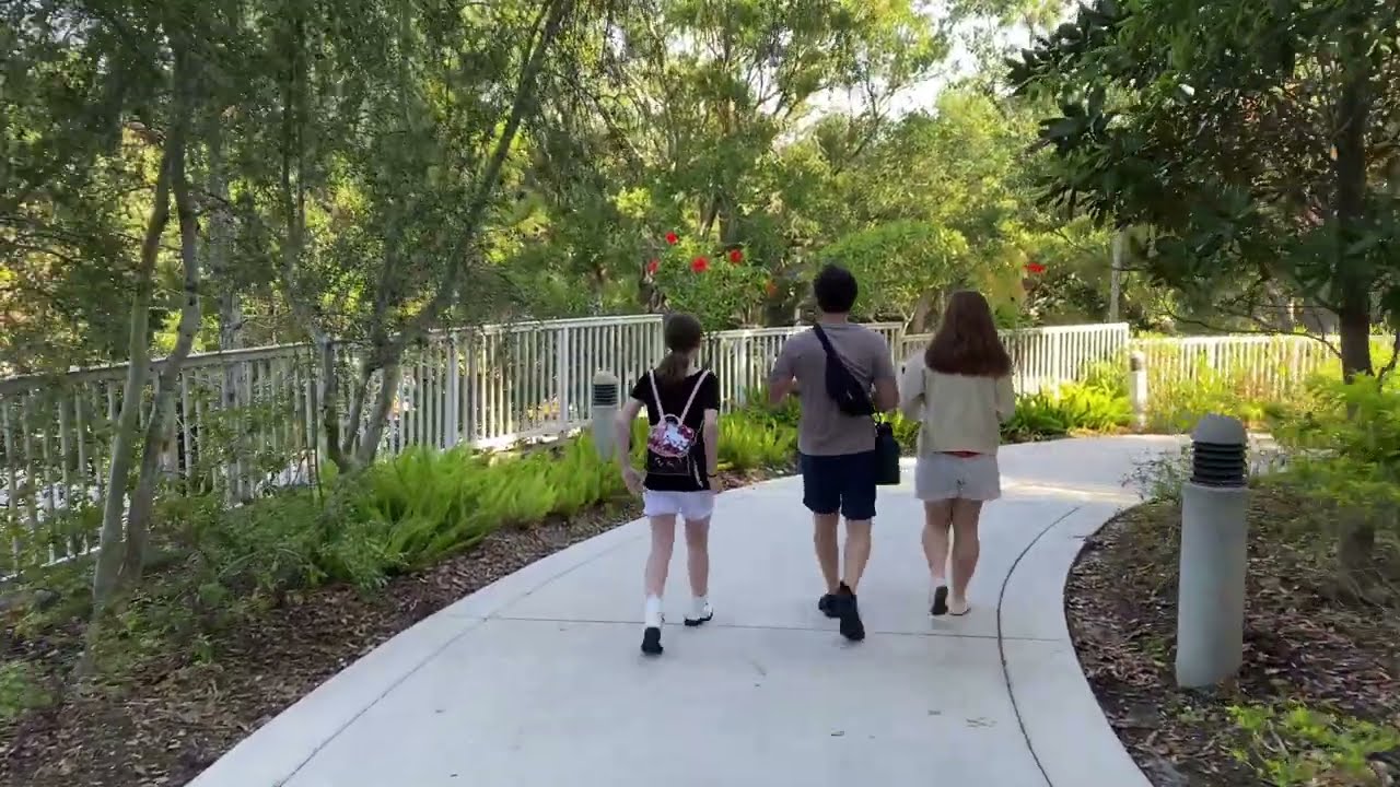 Walking Trail: Cabana Bay Beach Resort to Universal/City Walk Orlando