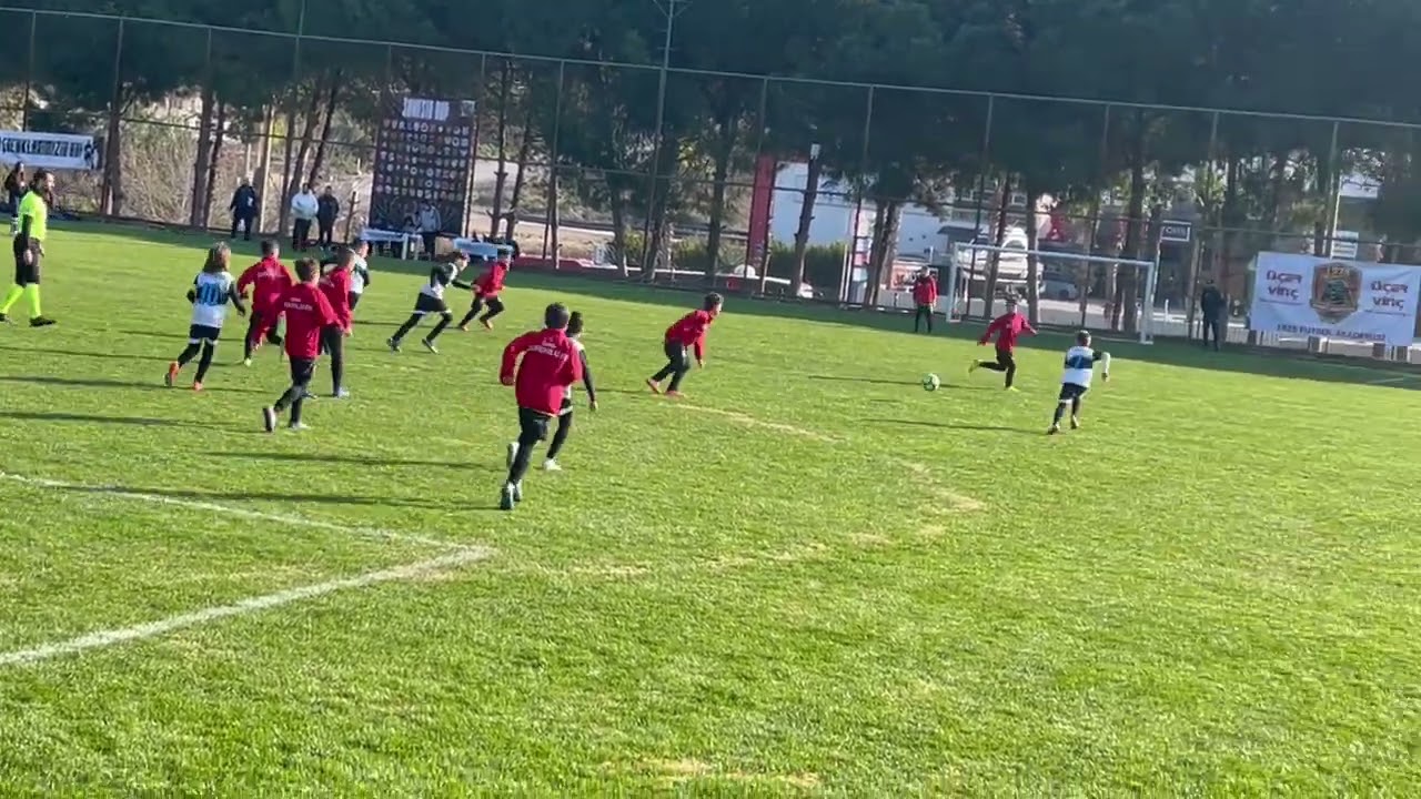 Izmir Çoruhlu Fk— istogu 03