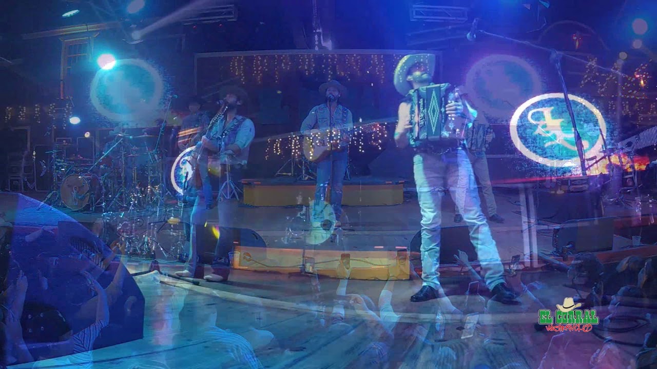 LA LEYENDA HAY ALGO EN TI