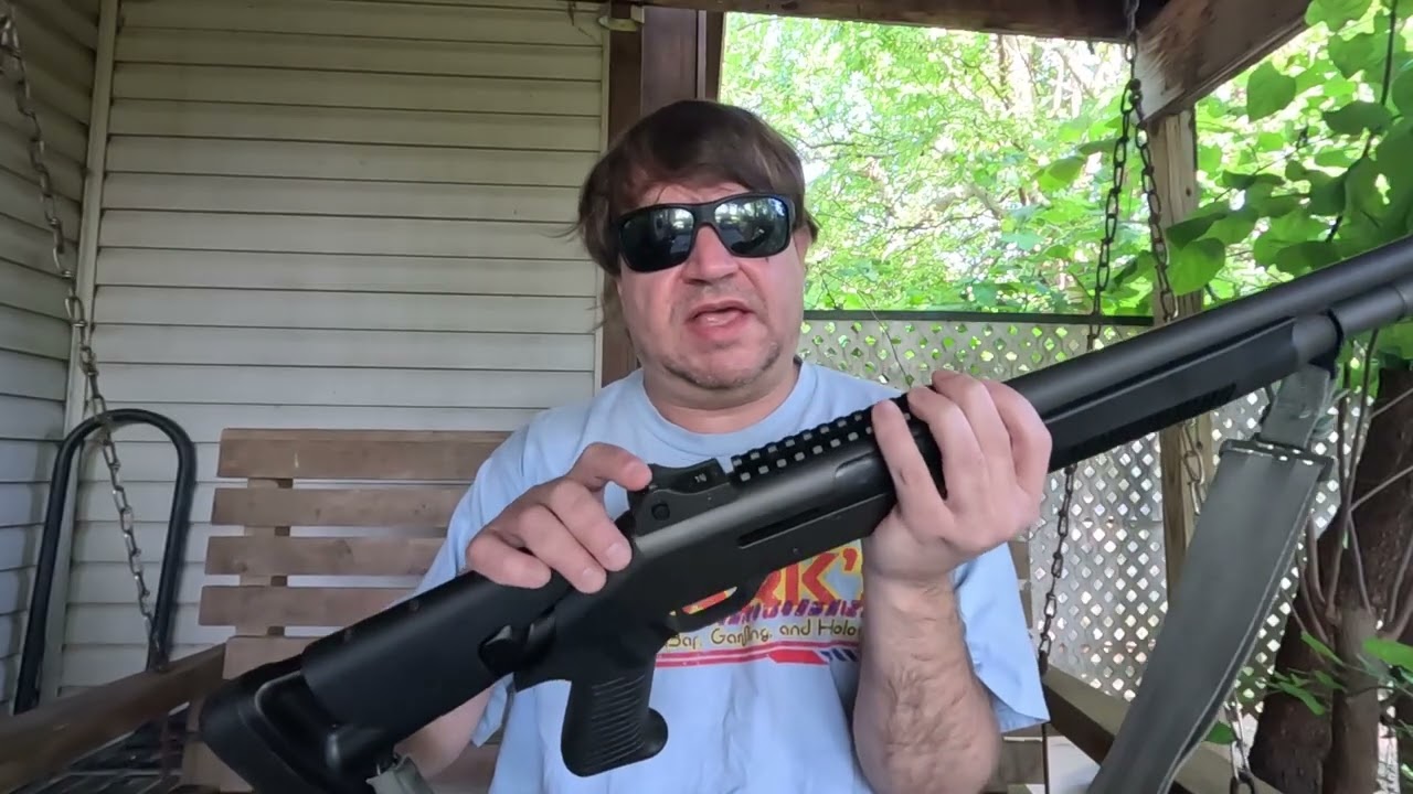 How The Benelli Became The US Military's #1 Semi-Auto Combat Shotgun (From XM1014 JSCS To M1014 M4)